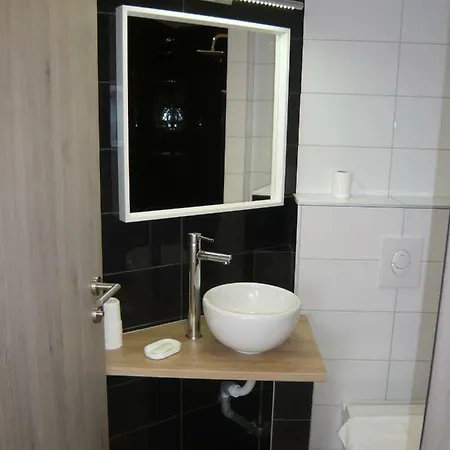Maison Des Ecluses Strasbourg F3 90M2 Jacuzzi Climatisation Exterior photo